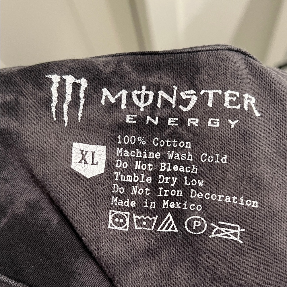 FREE w/ 🌻3/$25 bundle- Monster Energy T-Shirt - Picture 5 of 5